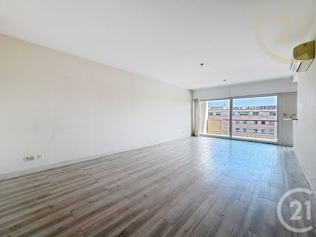 Appartement F4 à vendre - 4 pièces - 108.09 m2 - PERPIGNAN - 66 - LANGUEDOC-ROUSSILLON - Century 21 Terres Catalanes