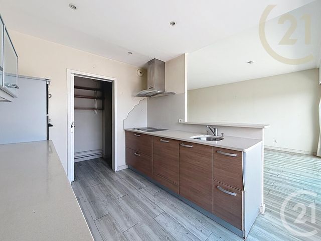 Appartement F4 à vendre - 4 pièces - 108.09 m2 - PERPIGNAN - 66 - LANGUEDOC-ROUSSILLON - Century 21 Terres Catalanes