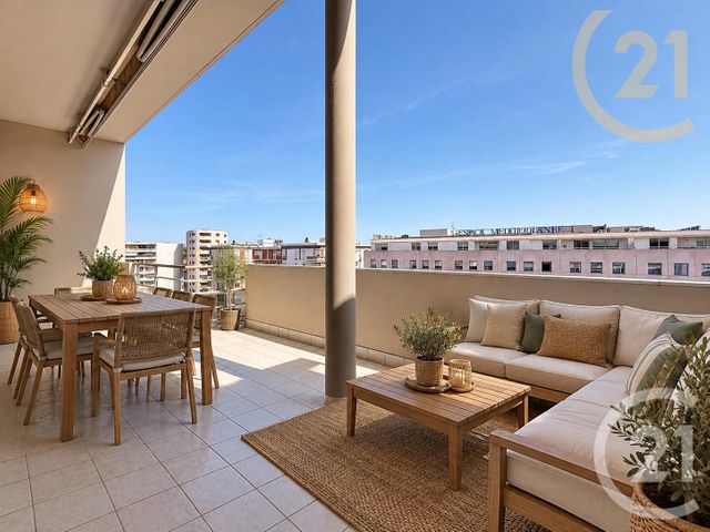 Appartement F4 à vendre - 4 pièces - 108.09 m2 - PERPIGNAN - 66 - LANGUEDOC-ROUSSILLON - Century 21 Terres Catalanes