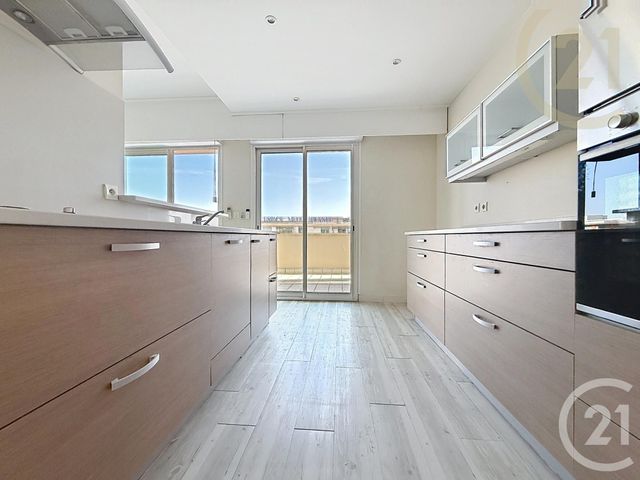 Appartement F4 à vendre - 4 pièces - 108.09 m2 - PERPIGNAN - 66 - LANGUEDOC-ROUSSILLON - Century 21 Terres Catalanes