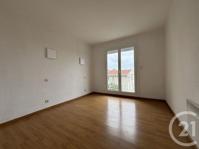 Appartement T3 à vendre - 3 pièces - 57.48 m2 - PERPIGNAN - 66 - LANGUEDOC-ROUSSILLON - Century 21 Terres Catalanes