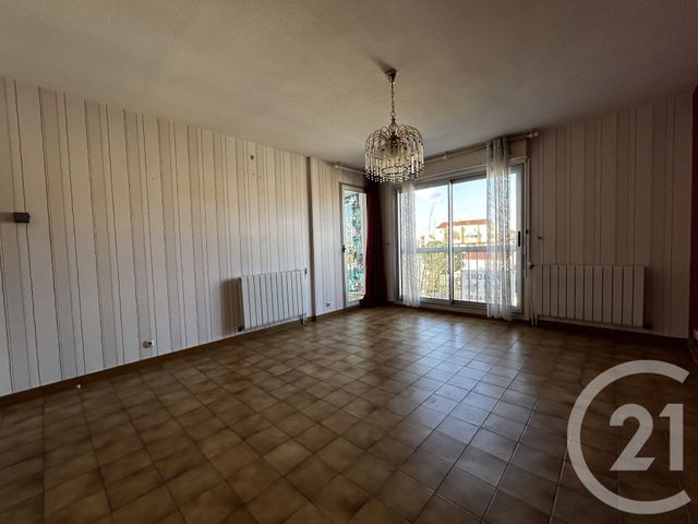 Appartement F3 à vendre - 3 pièces - 59.54 m2 - PERPIGNAN - 66 - LANGUEDOC-ROUSSILLON - Century 21 Terres Catalanes