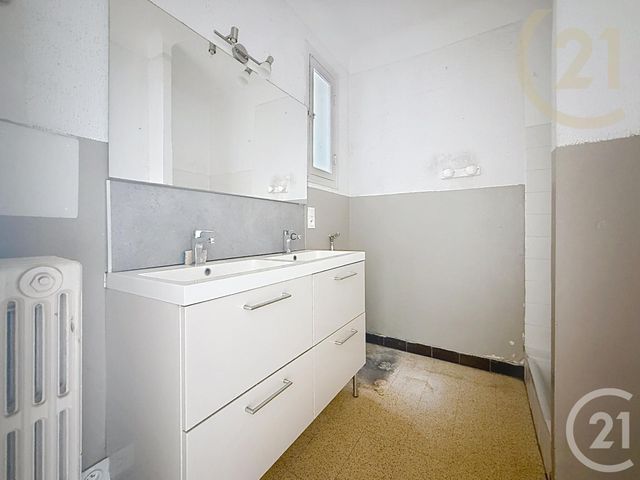 Appartement F3 à vendre - 3 pièces - 75.48 m2 - PERPIGNAN - 66 - LANGUEDOC-ROUSSILLON - Century 21 Terres Catalanes